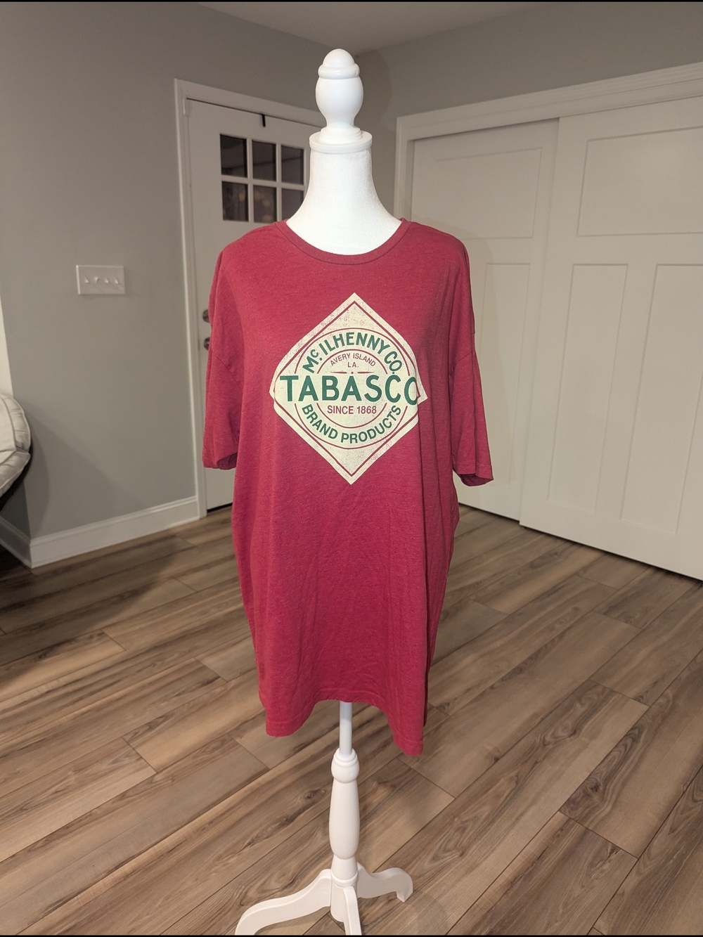 Tabasco Logo Graphic Tee in Deep Red